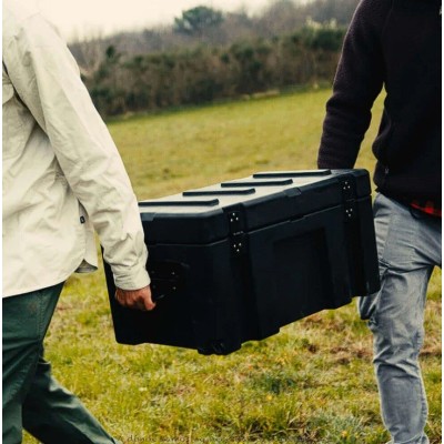 Caja Rotomoldeada 70ts multipropósito  Overland & Off Road