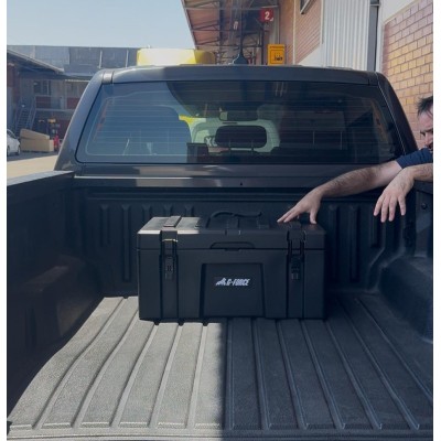 Caja Rotomoldeada 70lts multipropósito  Overland & Off Road