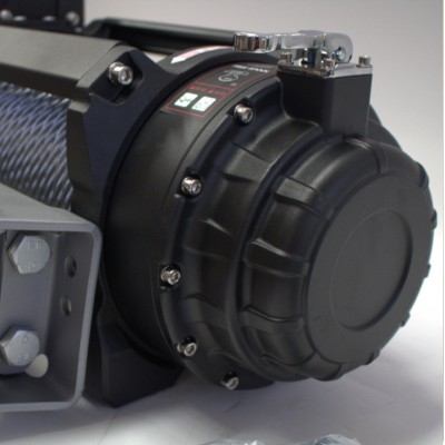 Pack Gruero Winche Gorilla Force 20.000 libras 24v control remoto manual e inalámbrico y accesorios