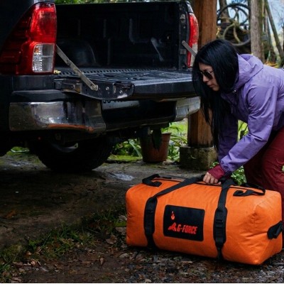 Bolso Outdoor G-FORCE 90 litros 100% Impermeable Naranja + bolso 2 litros para celulares